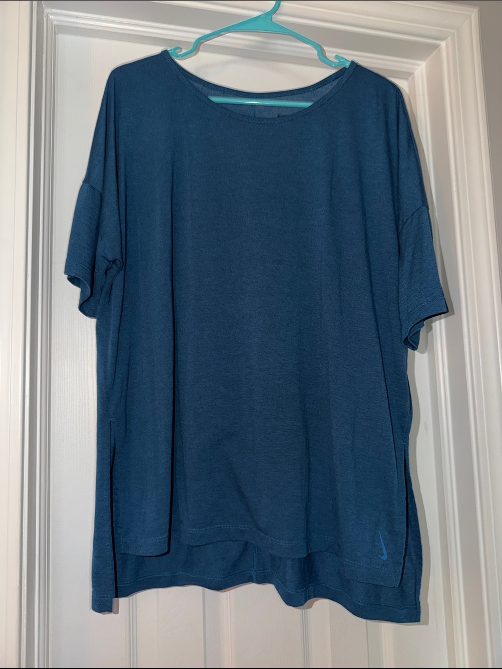 Nike Relaxed Short Sleeve Tee in Deep Teal Blue